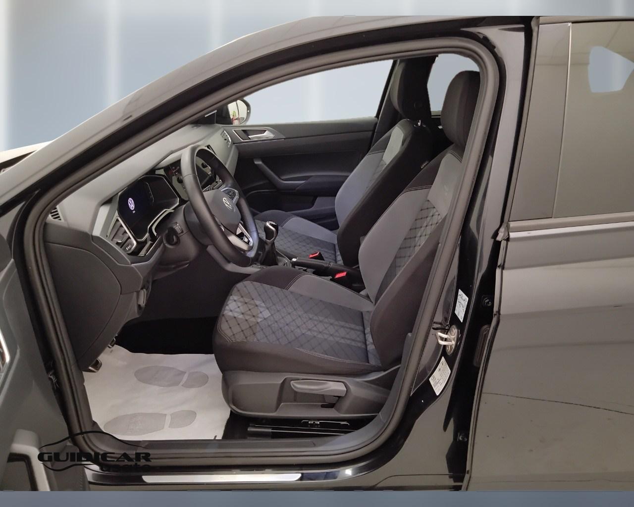 VOLKSWAGEN Taigo - Taigo 1.0 tsi R-Line 115cv