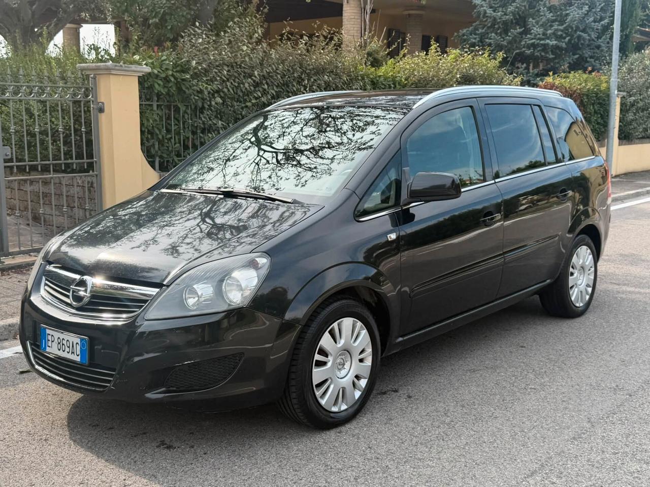 Opel Zafira 1.6 16V ecoM 150CV Turbo One