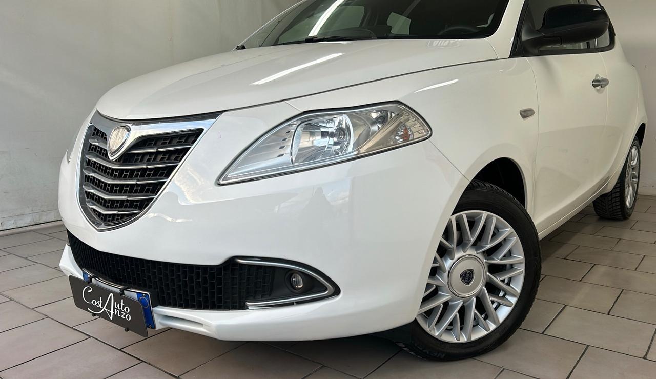 Lancia Ypsilon 0.9 TwinAir Automatica Platinum 2015