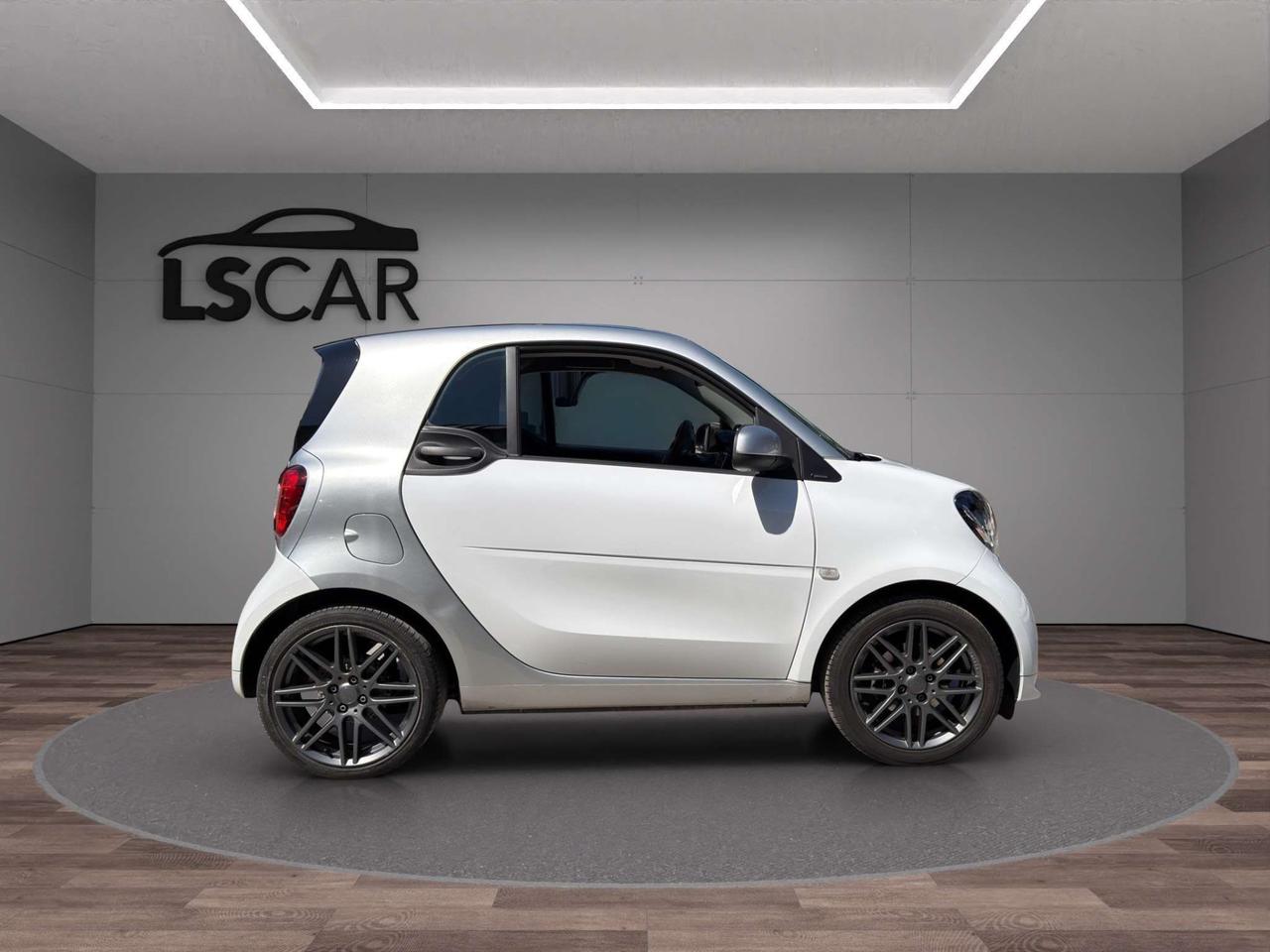 smart forTwo 90 CV ALLESTIMENTO BRABUS UNIPRO-PROMO FINANZIAMEN