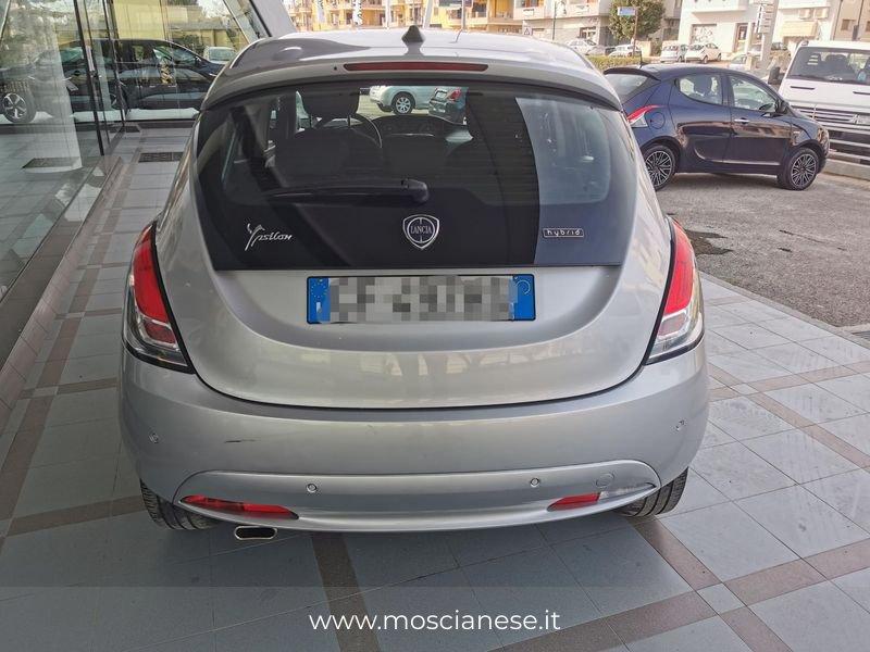 Lancia Ypsilon 1.0 FireFly 5 porte S&S Hybrid Gold