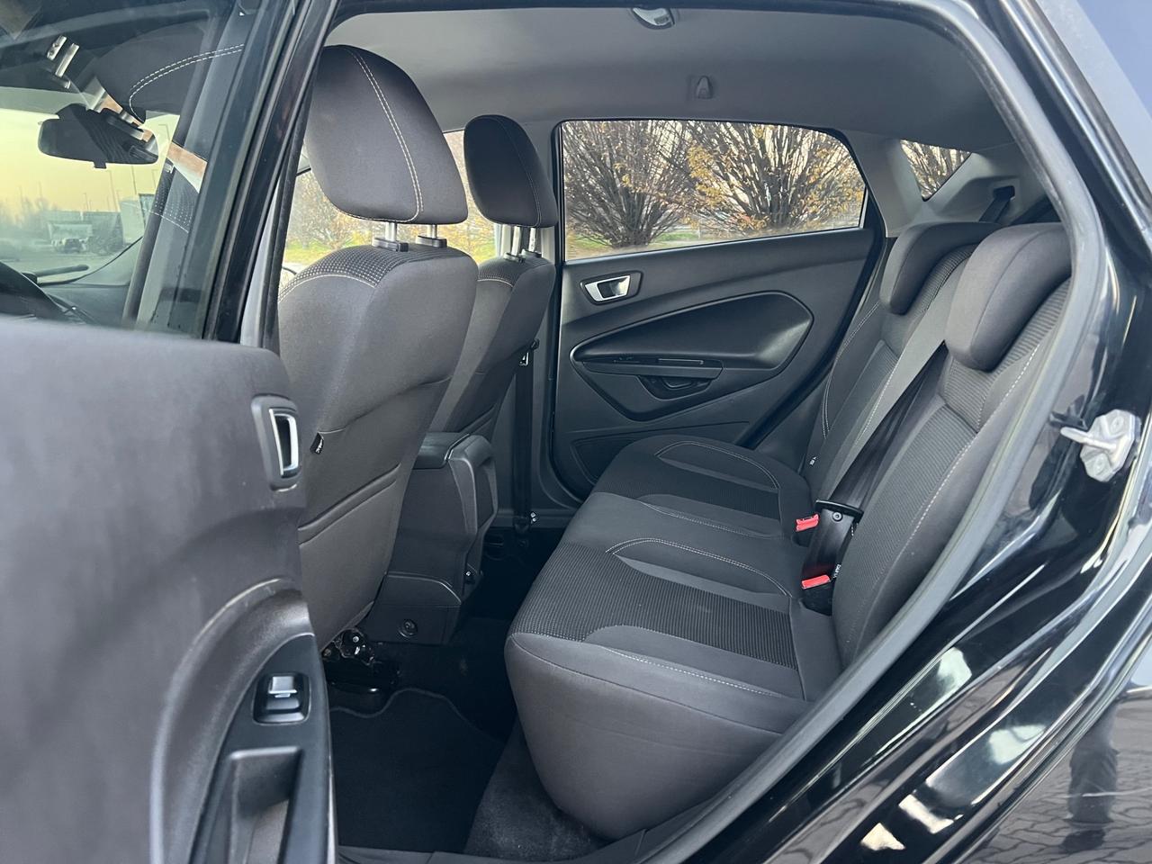 Ford Fiesta 1.4 5p. Bz.- GPL Titanium