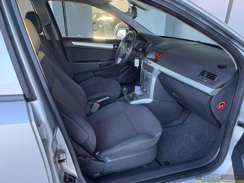 Opel Astra Astra 1.4 16V GPL-TECH 5 porte Enjoy