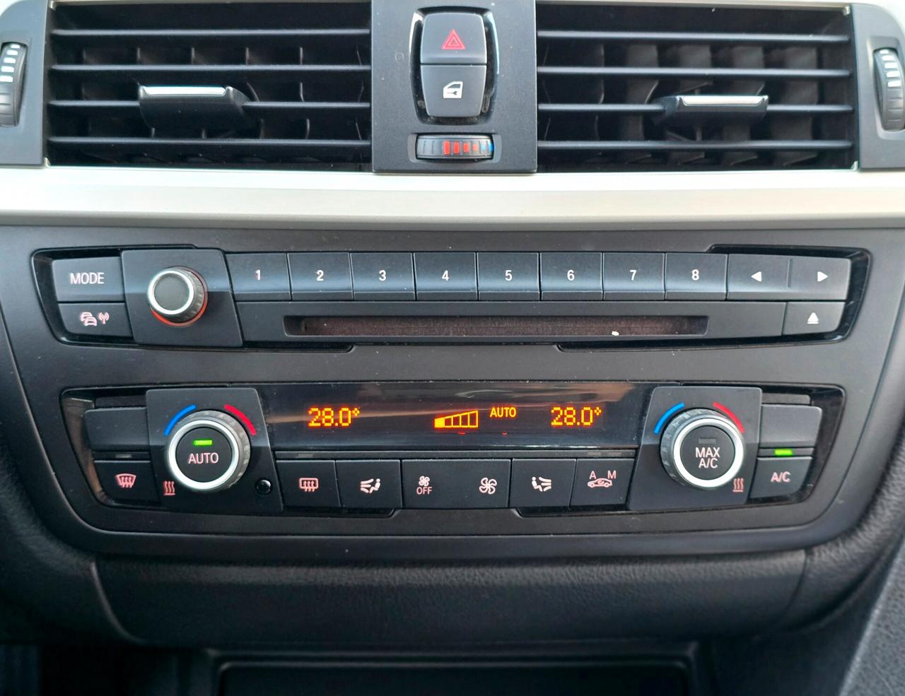 BMW 316D TOURING AUTOMATICA FULL LED NUOVISSIMA