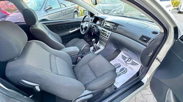 Toyota Corolla 1.6 VVT-i 110CV 3porte Neopatentato