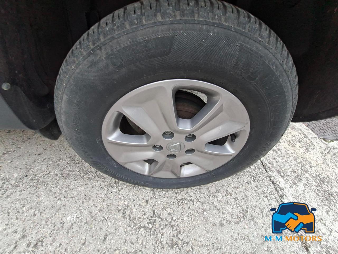 Dacia Duster 1.6 Brave Gpl neo patentati