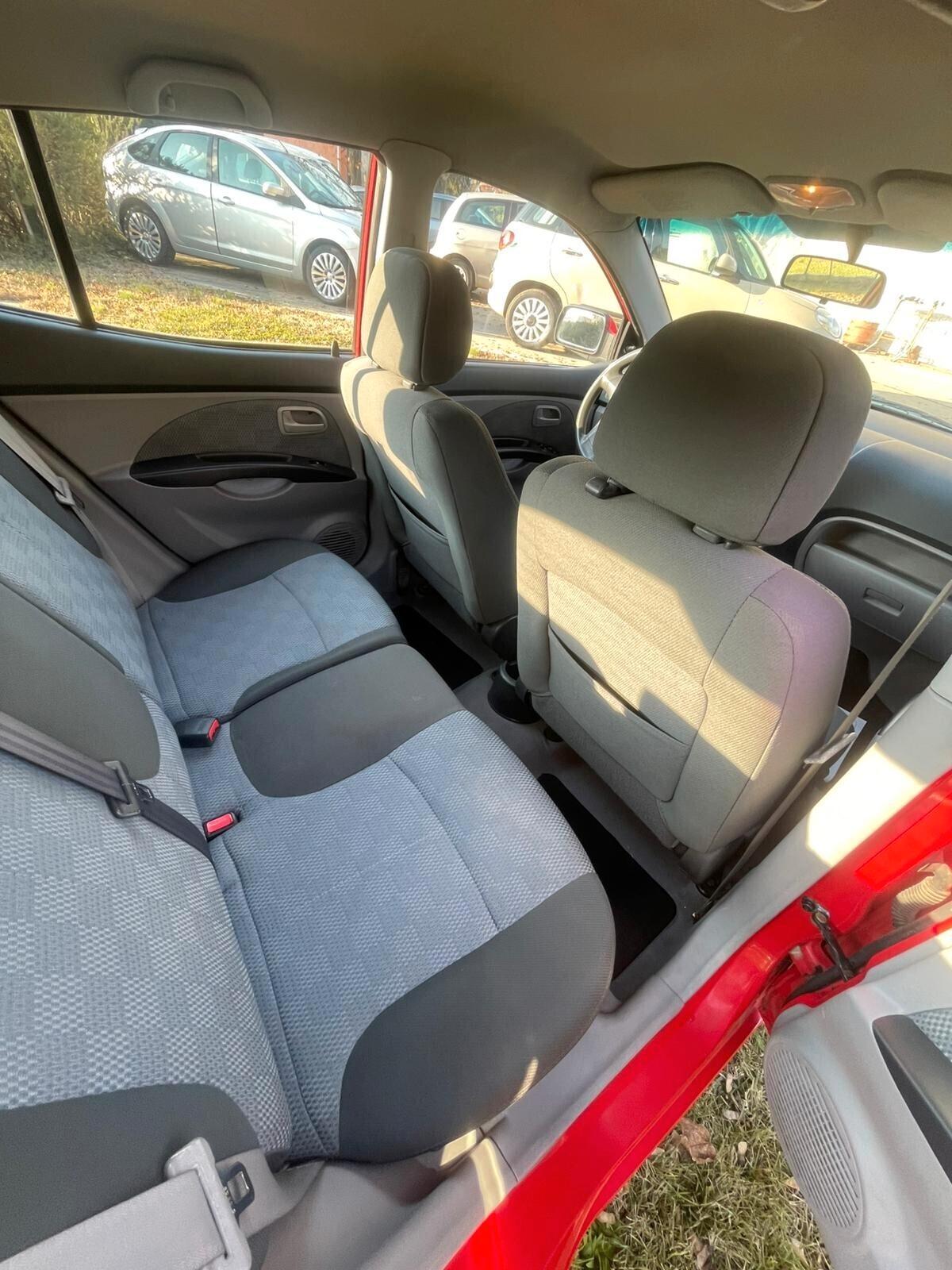 Kia Picanto 1.1 12V Spicy