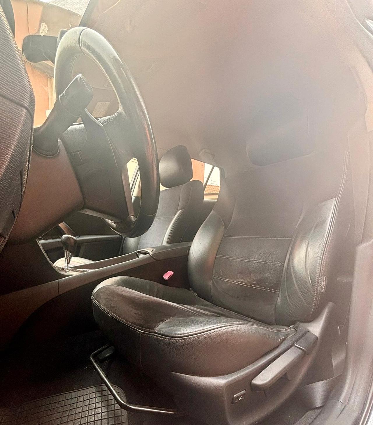 Toyota Avensis 2.2 D-Cat aut. Wagon Style Safety
