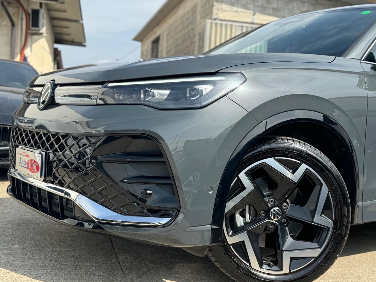 Volkswagen Tiguan 2.0 TDI 150 CV DSG R-Line Plus