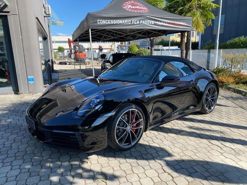 Porsche 911 992 Carrera 4 Cabriolet (992.1)