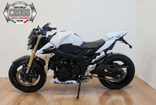 SUZUKI GSR 750 - ANNO 2012