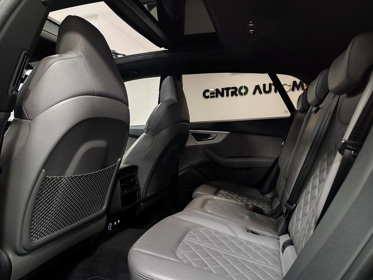 Audi Q8 50 TDI 286 CV quattro tiptronic S Line Tetto Matrix Night