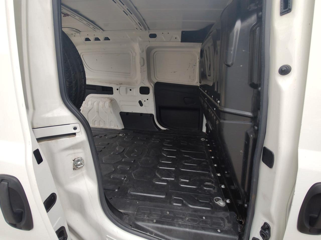 Opel Combo 1.4i cng ecoM turbo 120cv L2H1 E6(E5), BENZ/METANO, EURO6B, OK NEOPATENTATI