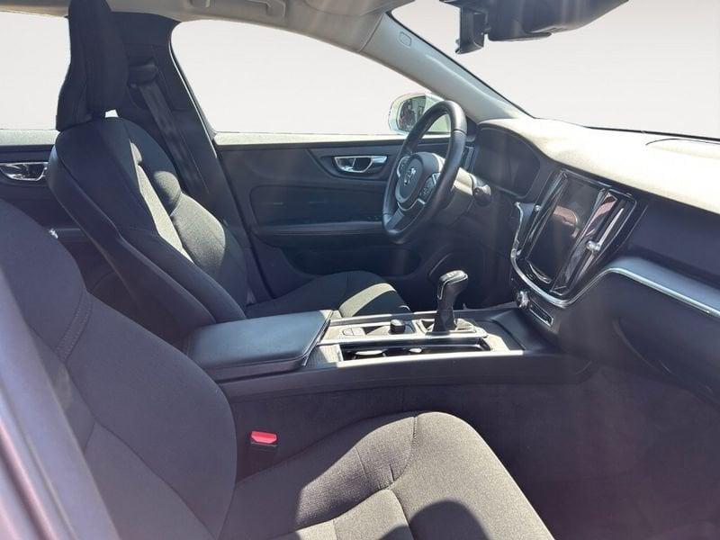 Volvo V60 (2018-->) D3 Business