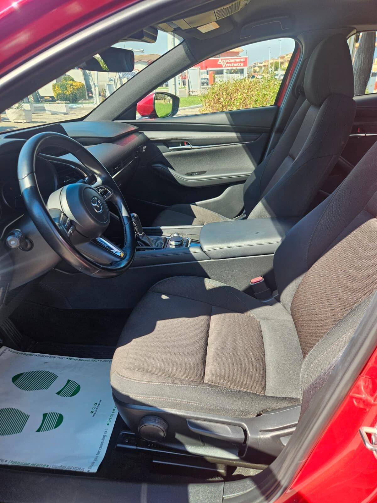 Mazda 3 Mazda3 2.0L e-Skyactiv-G M Hybrid Executive
