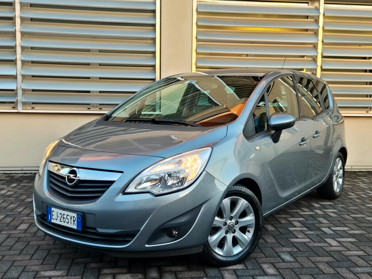 Opel Meriva 1.3 CDTI 95CV ecoFLEX Cosmo
