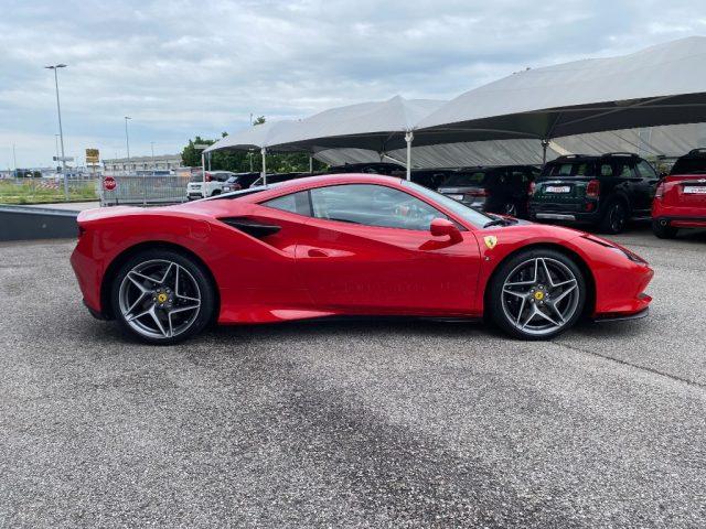 FERRARI F8 Tributo