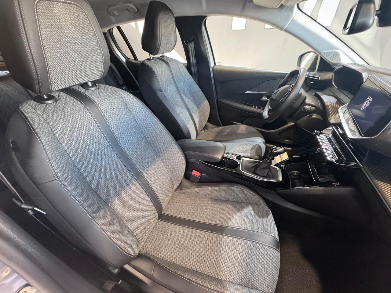 Peugeot 208 PureTech 100 Stop&Start 5 porte Allure