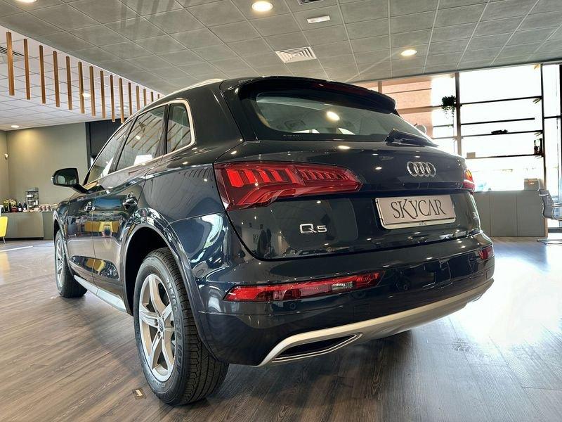 Audi Q5 2.0 TDI 190 CV quattro S tronic Business Sport