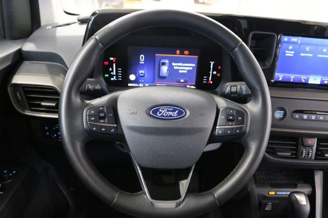 FORD Tourneo Courier 1.0 EcoBoost Powershift Titanium