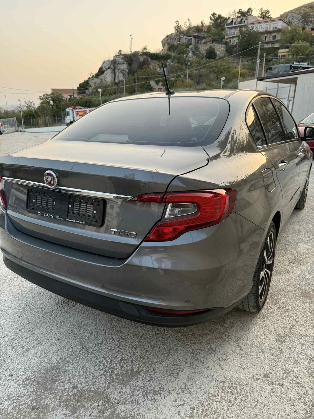 Fiat Tipo 1.6 Mjt S&S 5 porte Lounge