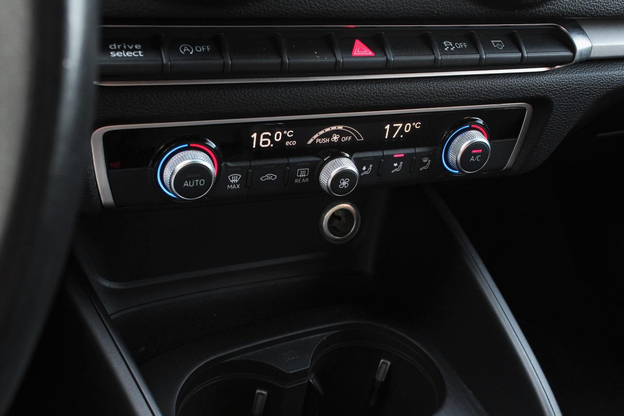 Audi A3 SPB 30 TDI Admired S Line