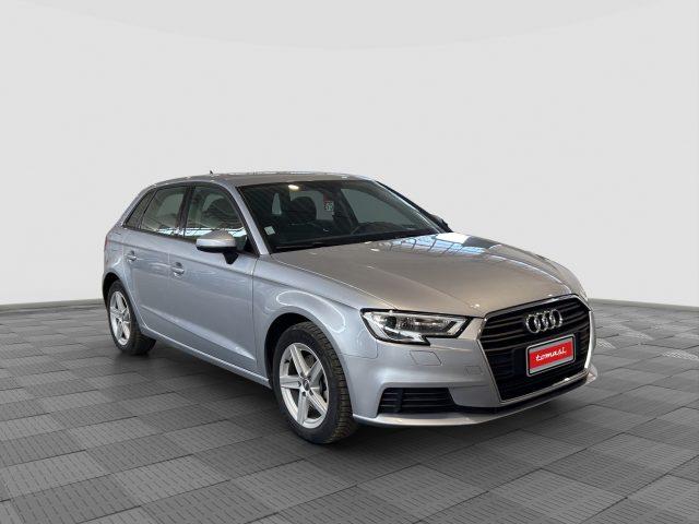 AUDI A3 A3 SPB 35 TFSI COD Business