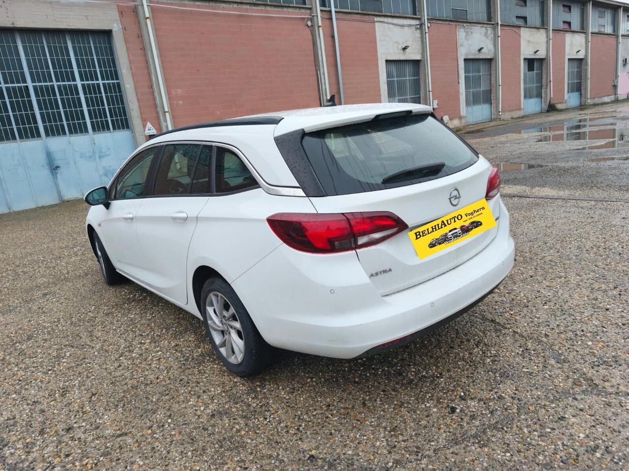 Opel Astra Sw 2018---1.6 Diesel