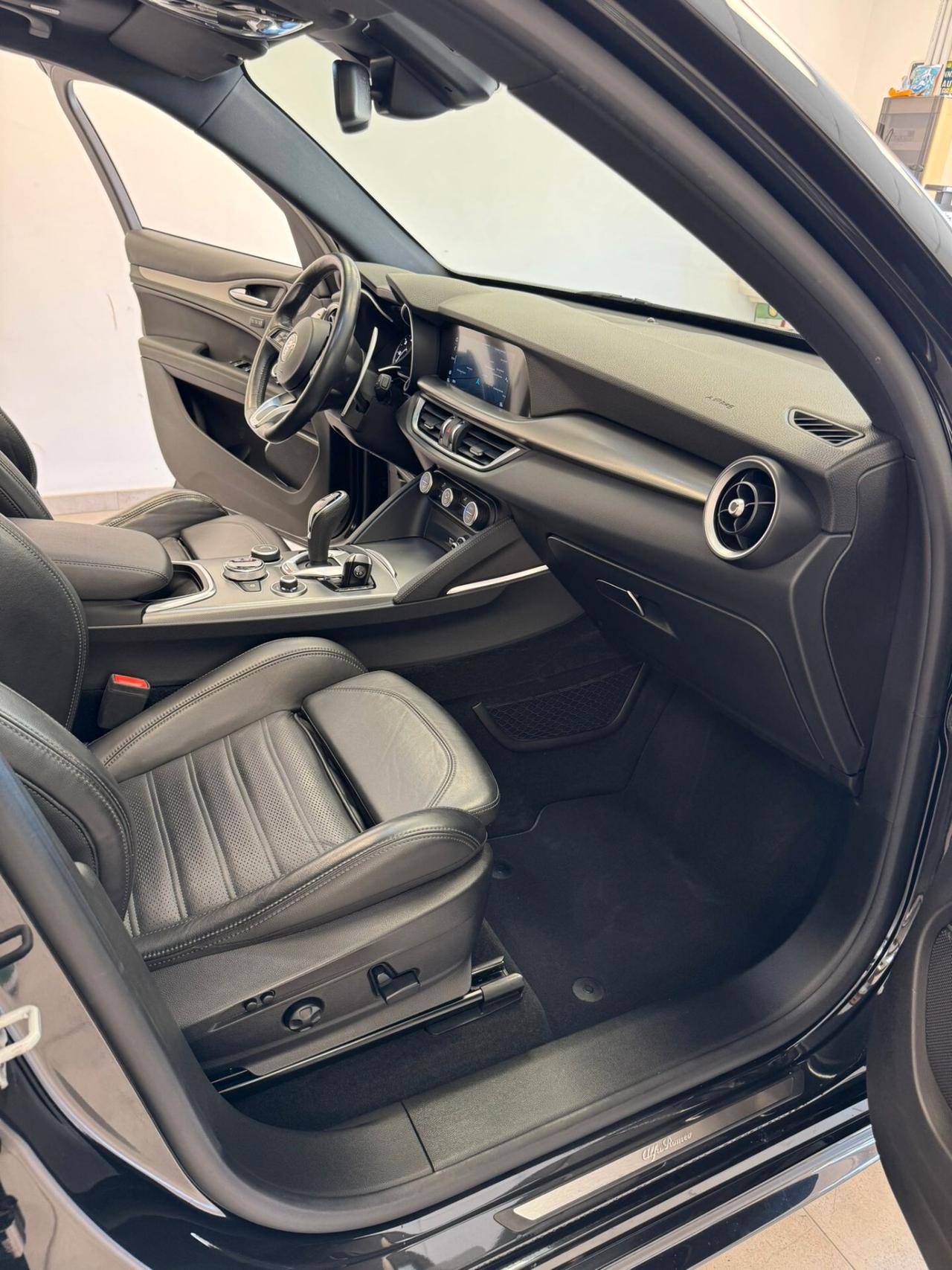 Alfa Romeo Stelvio 2.2 TURBODIESEL 210 CV AT8 Q4 VELOCE 2021