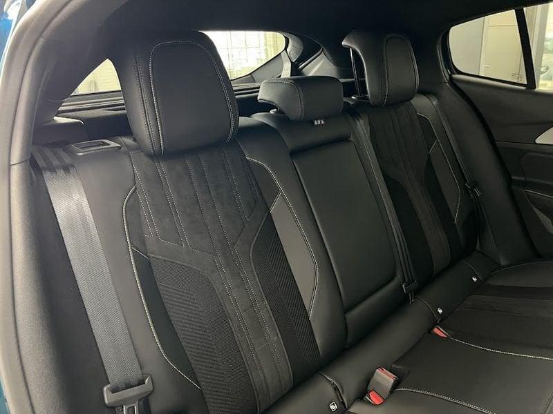 Peugeot 408 GT PureTech 130 EAT8 S&S aut. tetto apribile