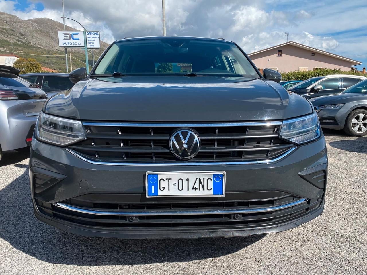 Volkswagen Tiguan 2.0 TDI 150 CV SCR DSG Modello Life