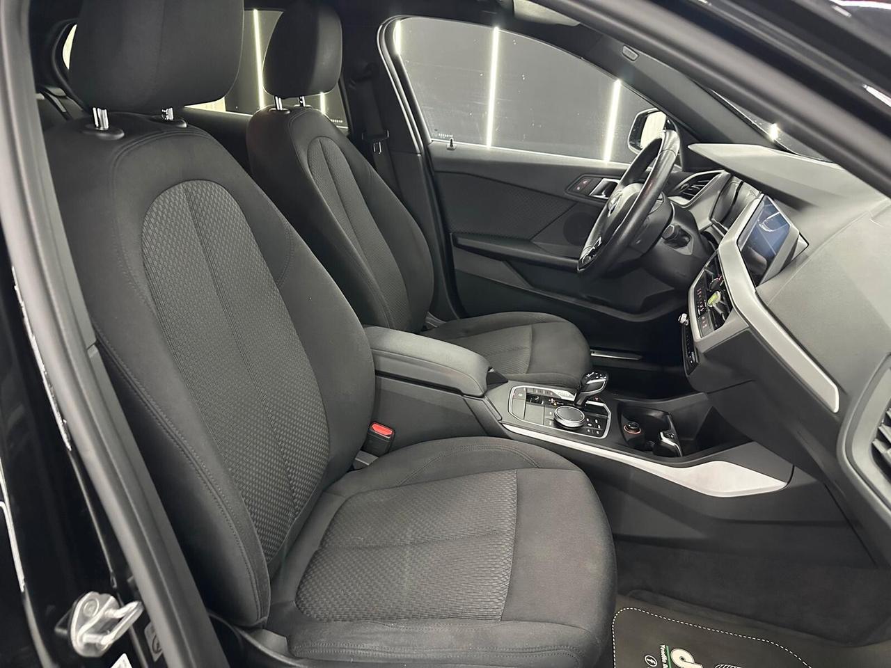 Bmw 116 116d 5p. Sport *PASSAGGIO DI PROPRIETA' INCLUSO*