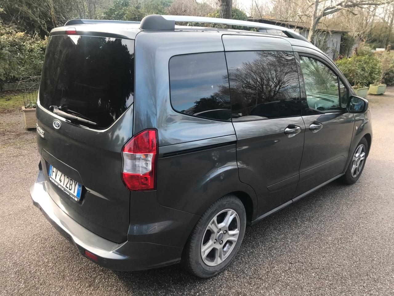Ford Tourneo Courier 1.0 EcoBoost 100 CV Sport