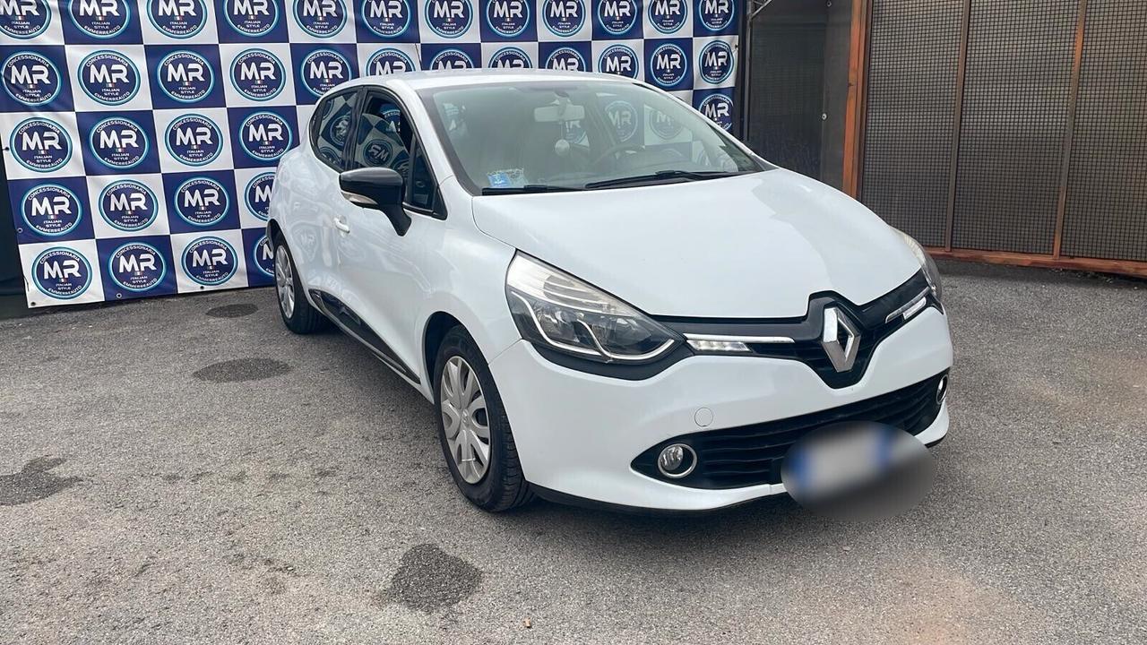 Renault Clio 1.2 GPL 75cv 2014 USATO