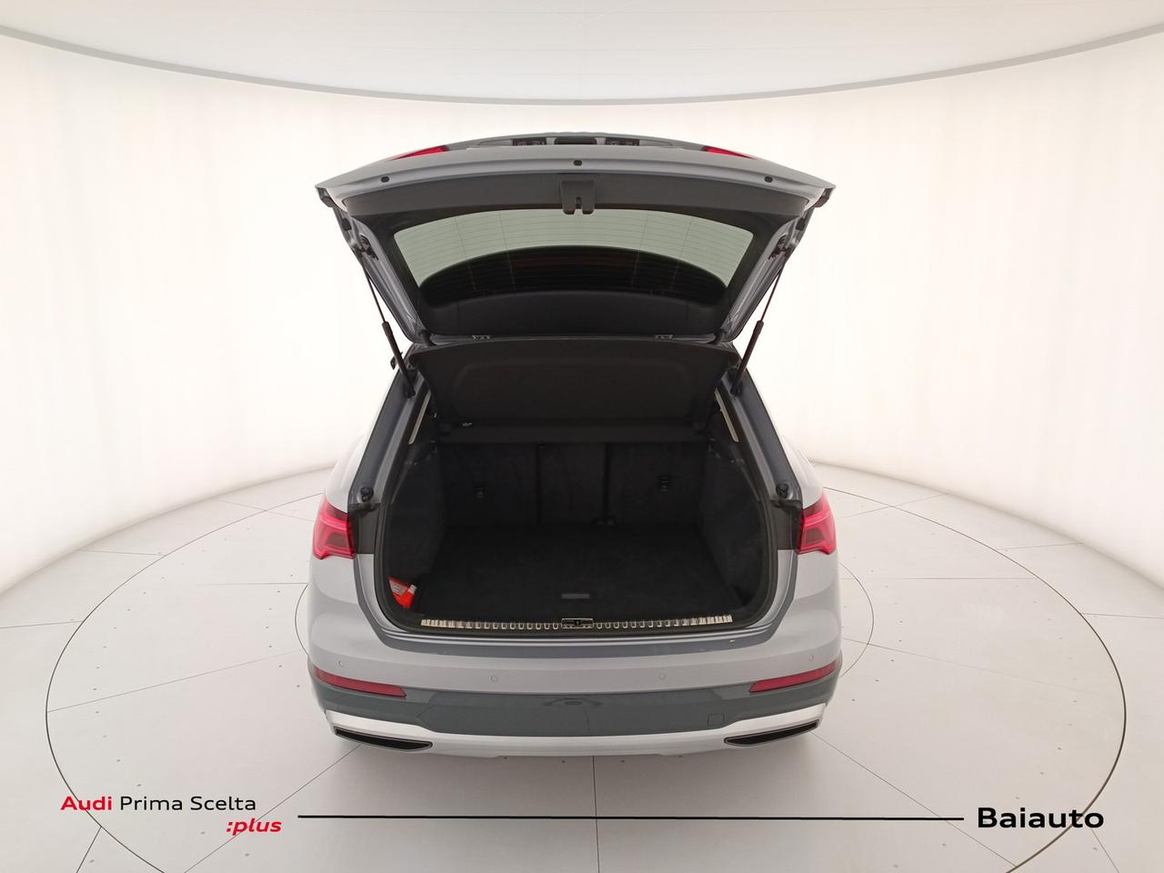 Audi Q3 35 2.0 tdi business advanced s tronic