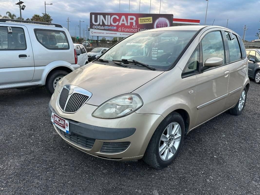 Lancia Musa 1.3 mjt Platino