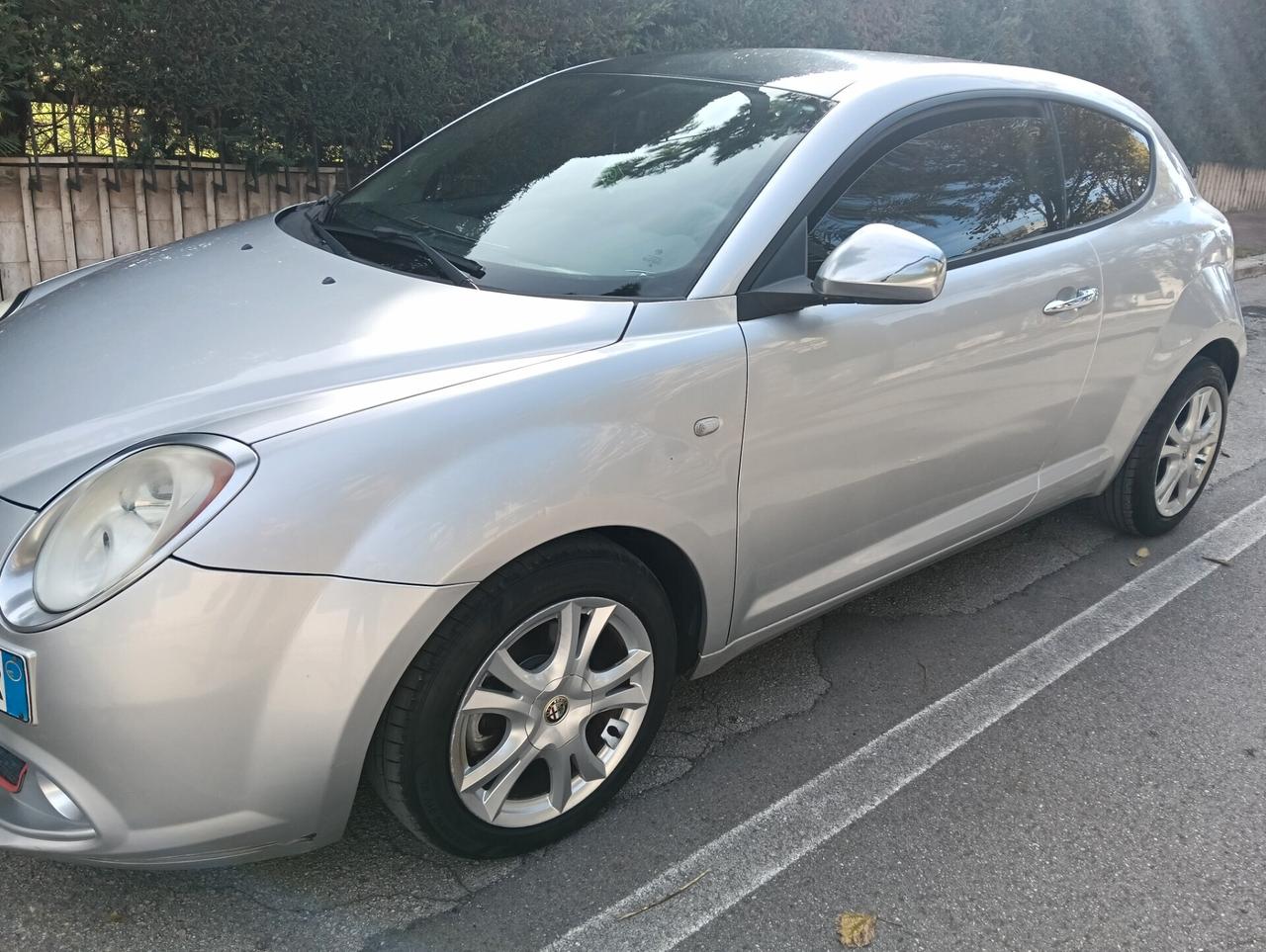 Alfa Romeo MiTo 1.3 JTDm-2 95 CV S&S Distinctive Premium Pack