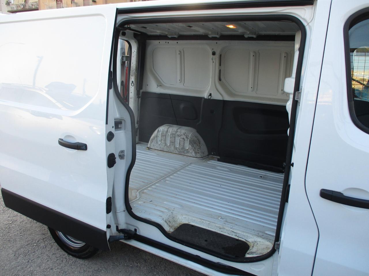 RENAULT TRAFIC 1.6 DCI (L1-H1) MOLTO BELLO 2016