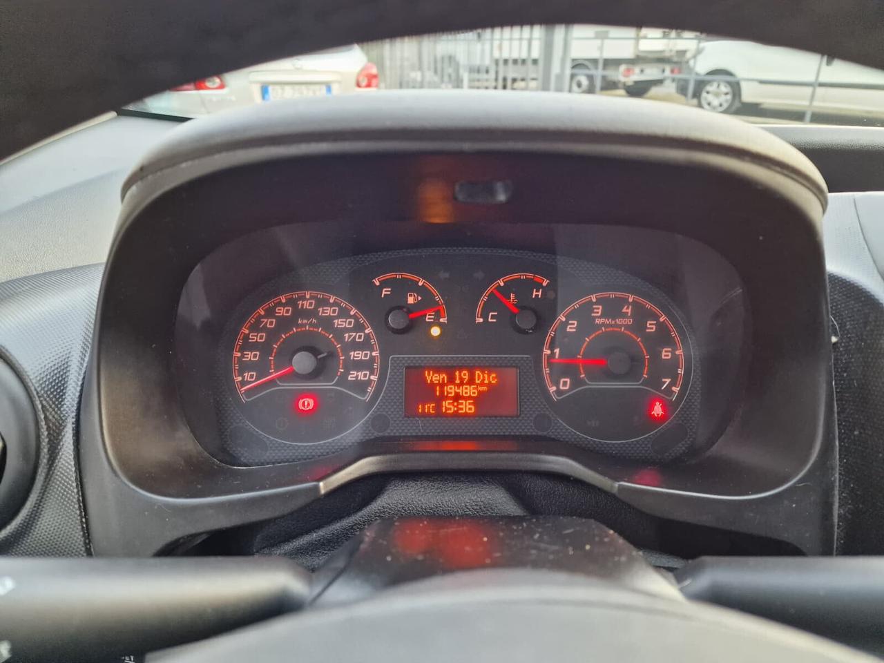 Fiat Qubo 1.3 MJT 95 CV Lounge