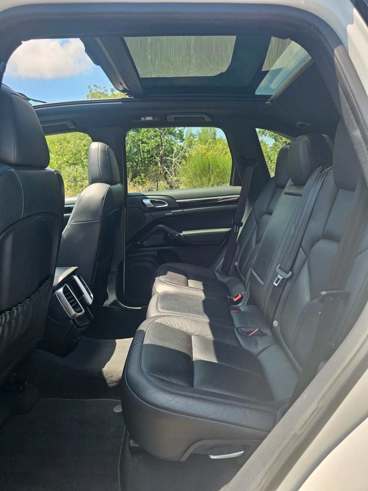Porsche Cayenne 3.0 Diesel Platinum Edition Tetto Apribile EURO6