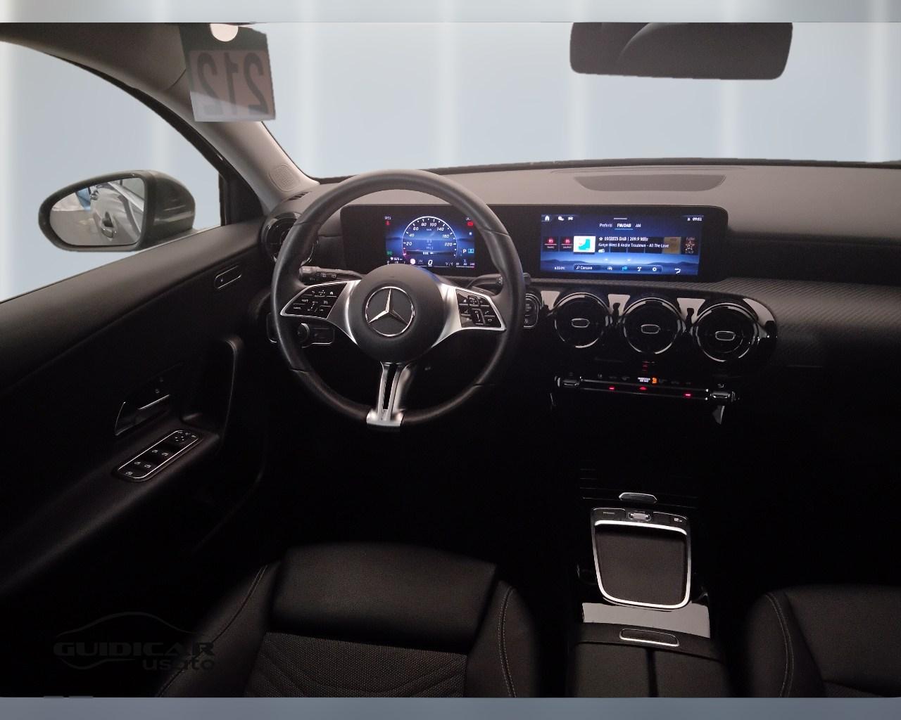 Mercedes-Benz Classe A - W177 2023 - A 180 d Advanced auto