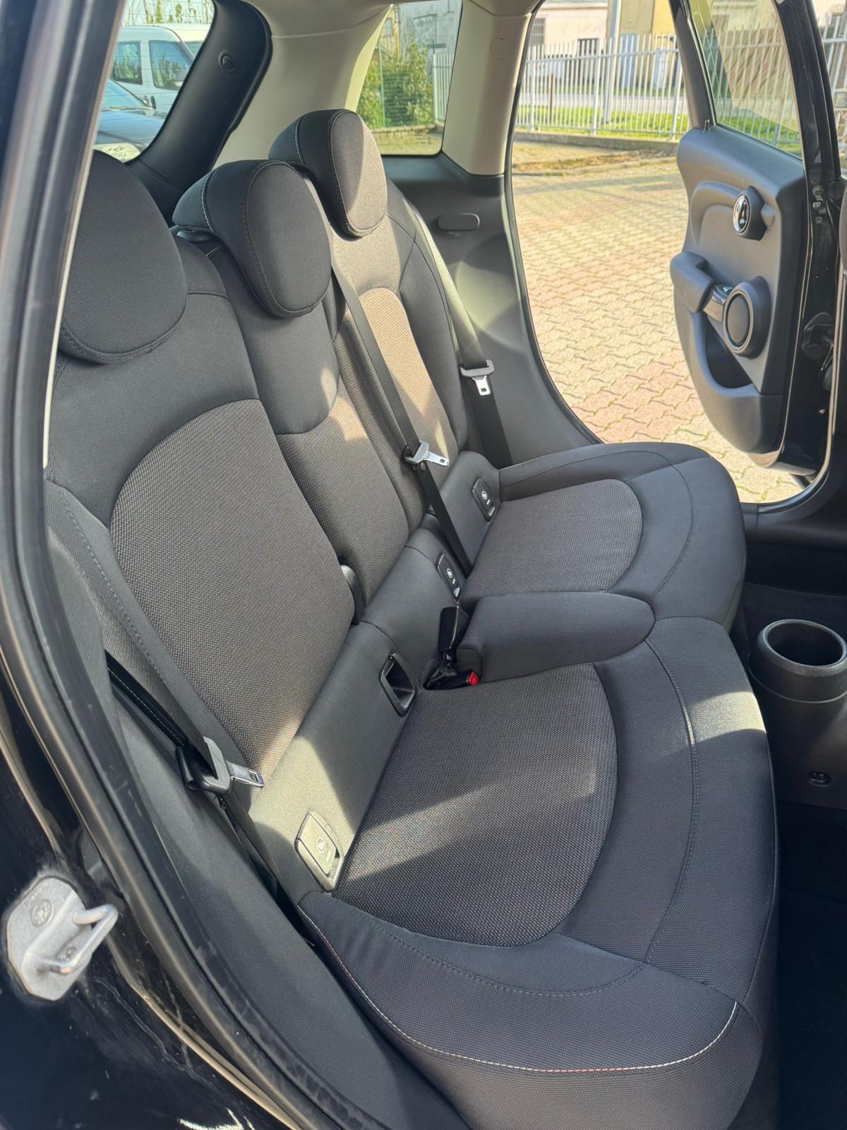 Mini 1.5 Cooper D Business XL