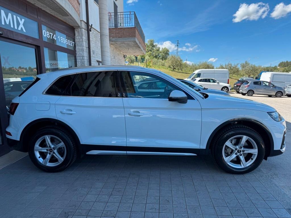 Audi Q5 40 2.0 Tdi Mhev 12v Business Advanced Quattro S-Tronic