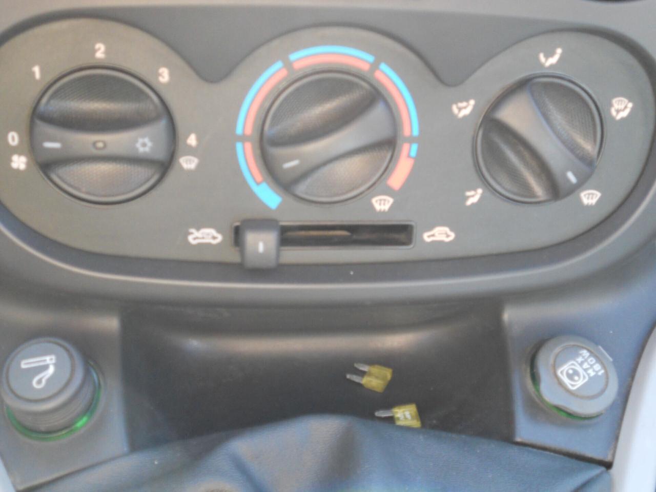 Fiat Doblo Doblò 1.6 16V Natural Power Active