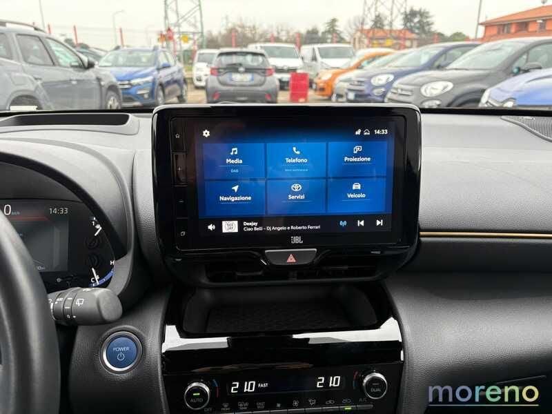 Toyota Yaris Cross 1.5h Premiere awd-i 116cv e-cvt