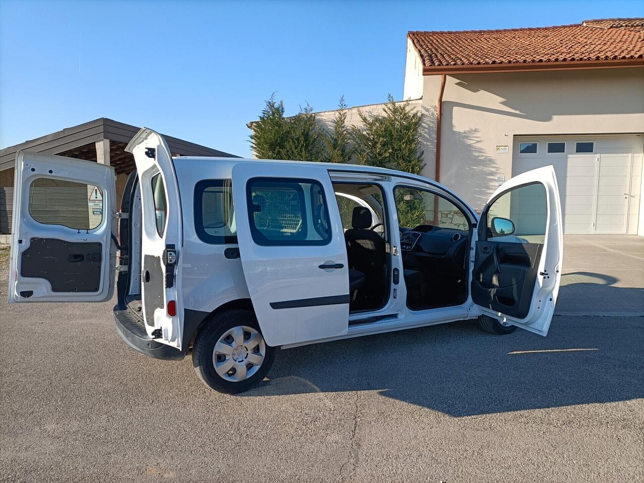 Renault Kangoo Blue dCi 95CV Express Maxi Combi -N1 Autocarro 4posti