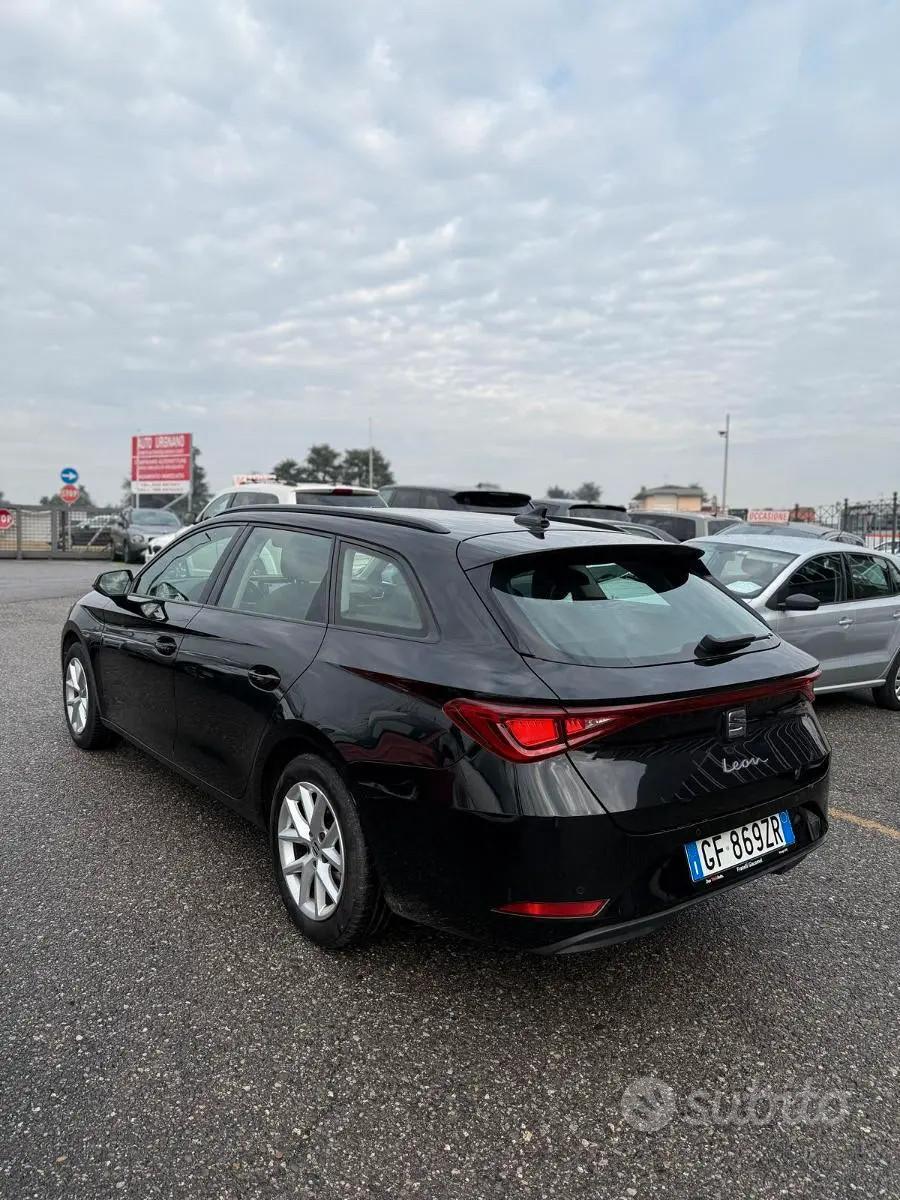 SEAT LEON POCHI KM USATO GARANTITO
