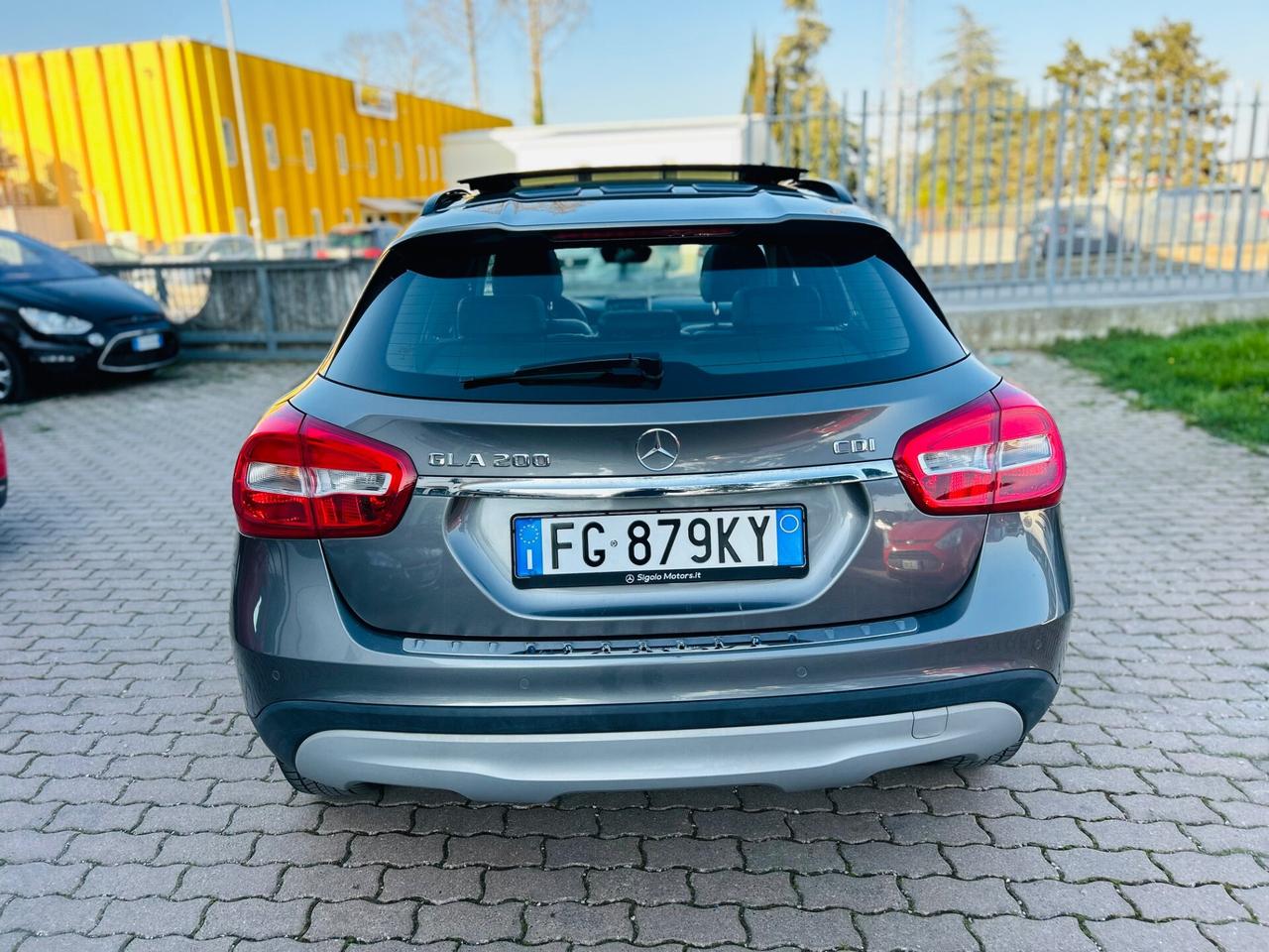 Mercedes-benz GLA 200 d Premium