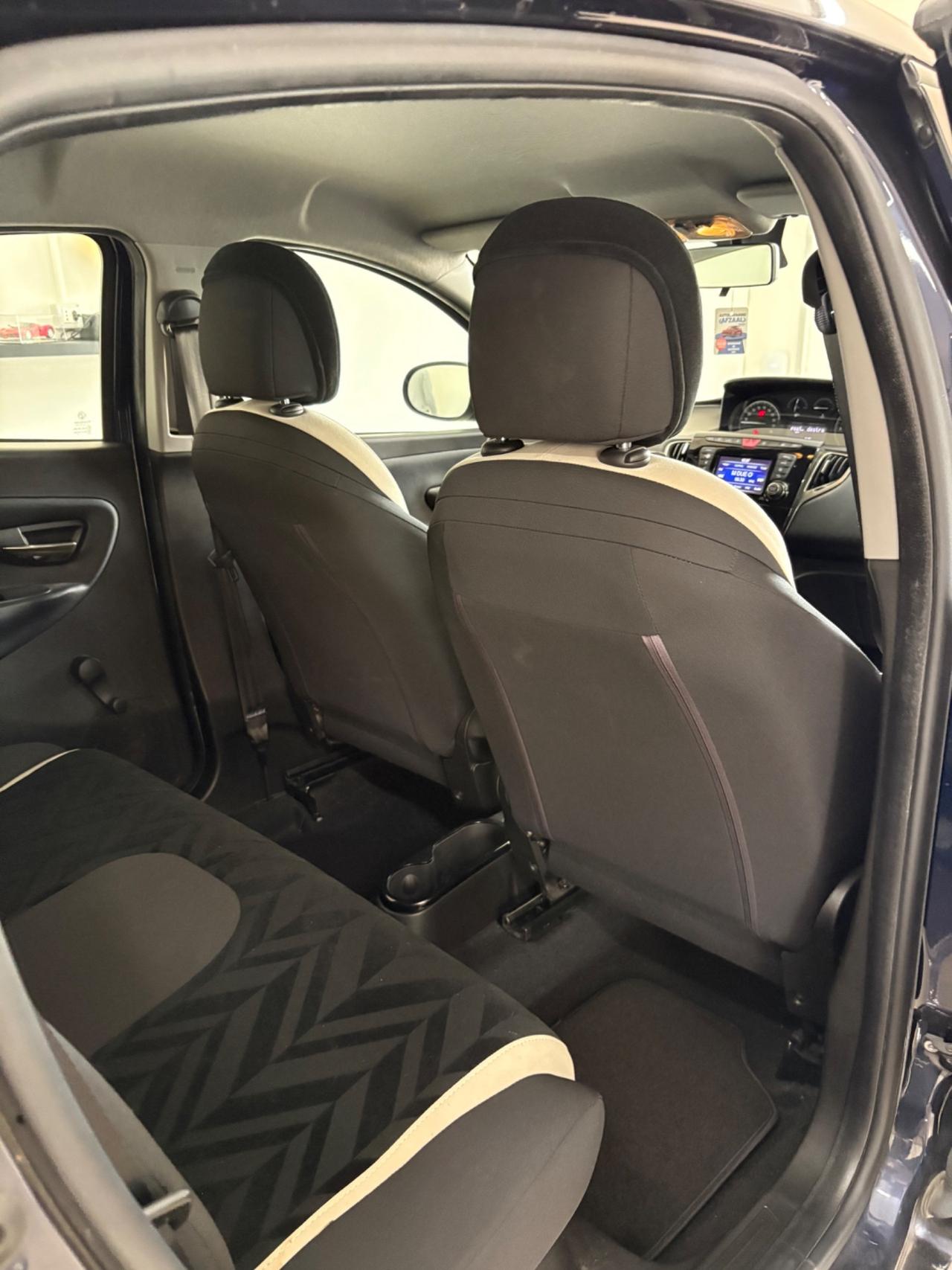 Lancia Ypsilon 1.2 69 CV Silver
