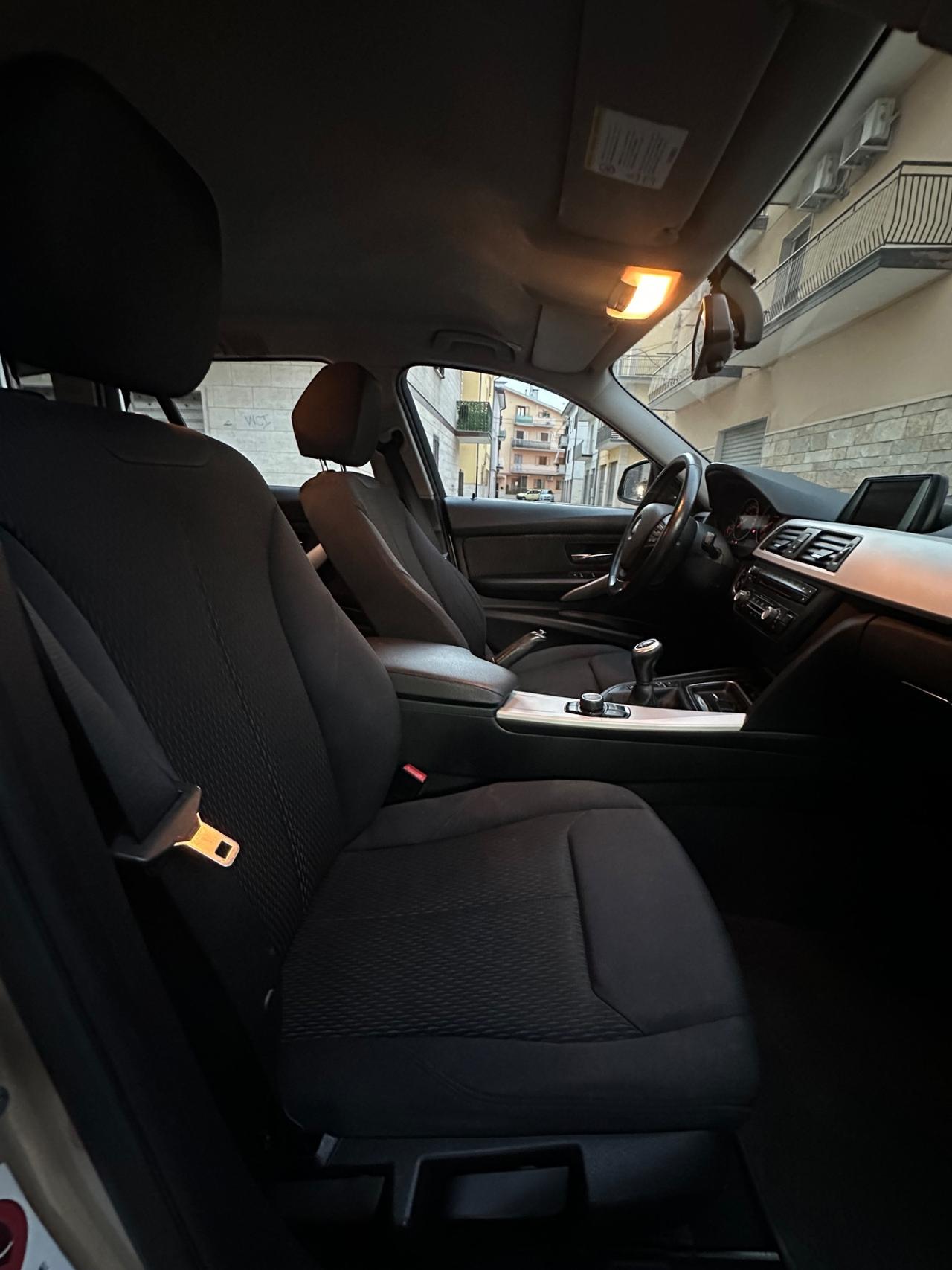 Bmw 320 320d Touring Luxury